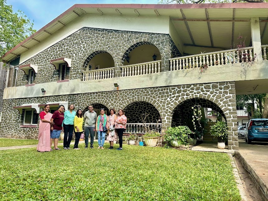 Guests at Eternelle Bungalow homestay in Lonavala